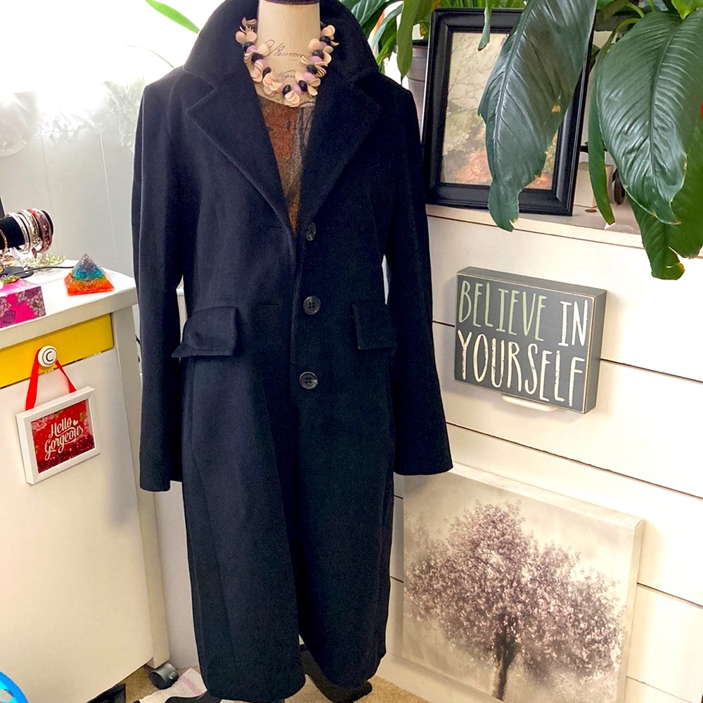 BCBG MaxAzria | long coat with 3 branded button closure. Two front flap pockets.